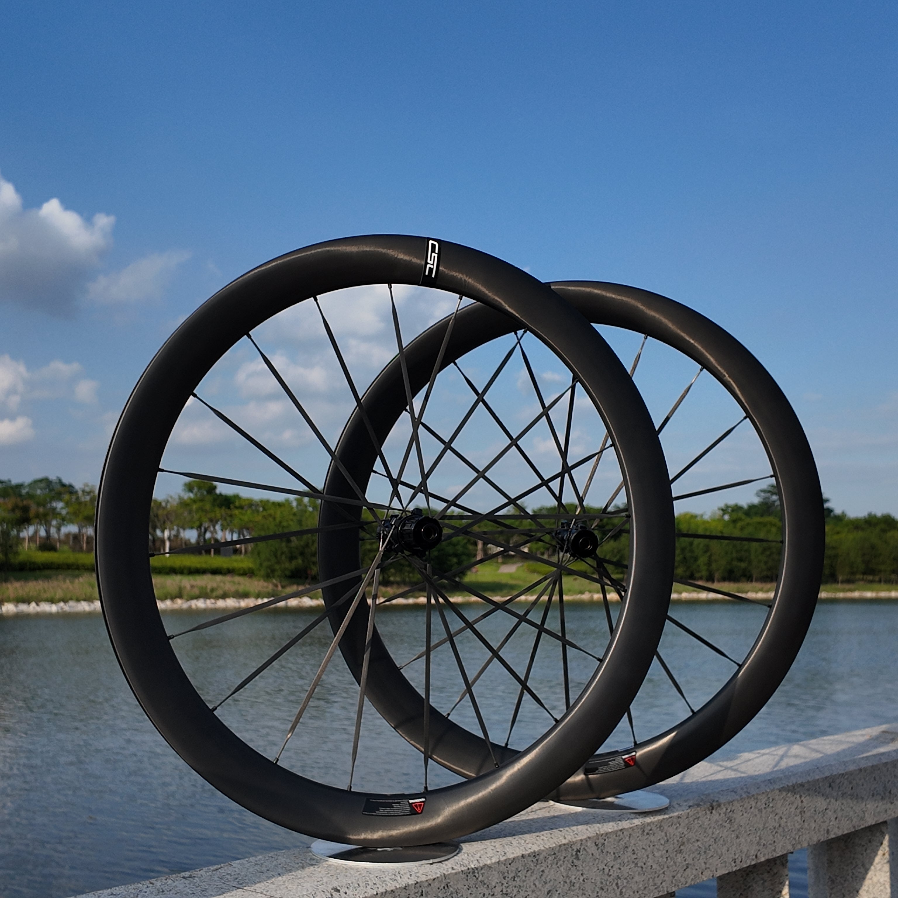 EU Stock | 1150g 35mm 40mm 50mm Hooked Tubeless Carbon Wheelset with Carbon Spokes 54T Ratchet Hub & Ceramic Bearings for 700C Gravel Bikes Paintless Carbon finish